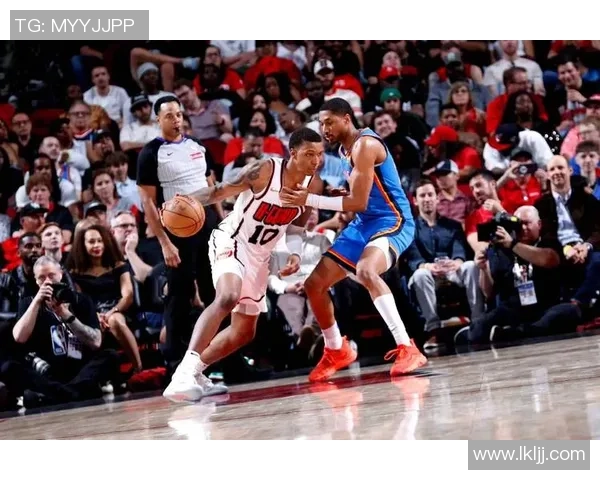 火箭与雷霆激战正酣12月26日精彩视频直播全程回顾