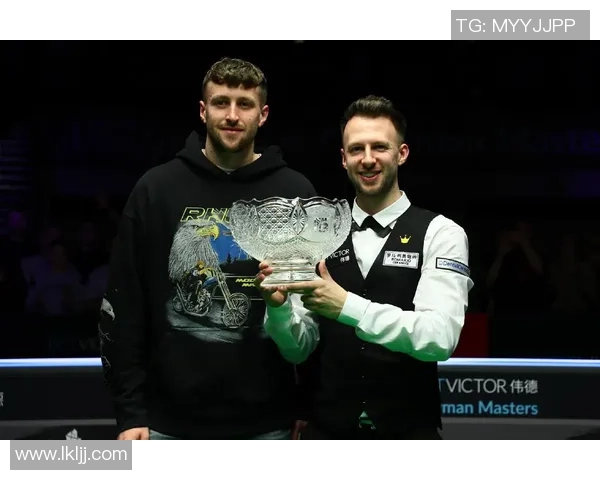 罗伯逊与特鲁姆在德国大师赛的精彩对决引发热议与期待