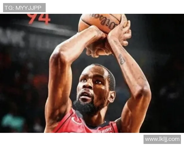 火箭加时117-113戏法 球员点评：2人满分，4人及格，2人低迷